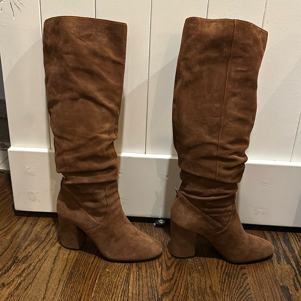 Coach Graham Slouch Sude Boots color Cognac size 6 B